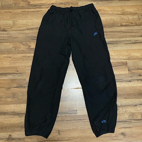 Y2K Nike joggers